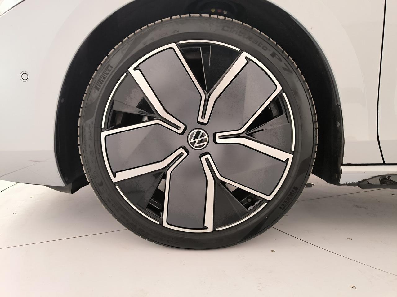 Volkswagen Passat 2.0 tdi scr r-line plus 150cv dsg