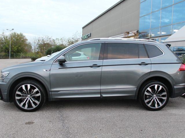 VOLKSWAGEN Tiguan Allspace 2.0 TDI SCR DSG 4MOTION R-LINE BMT *UNIPROP*