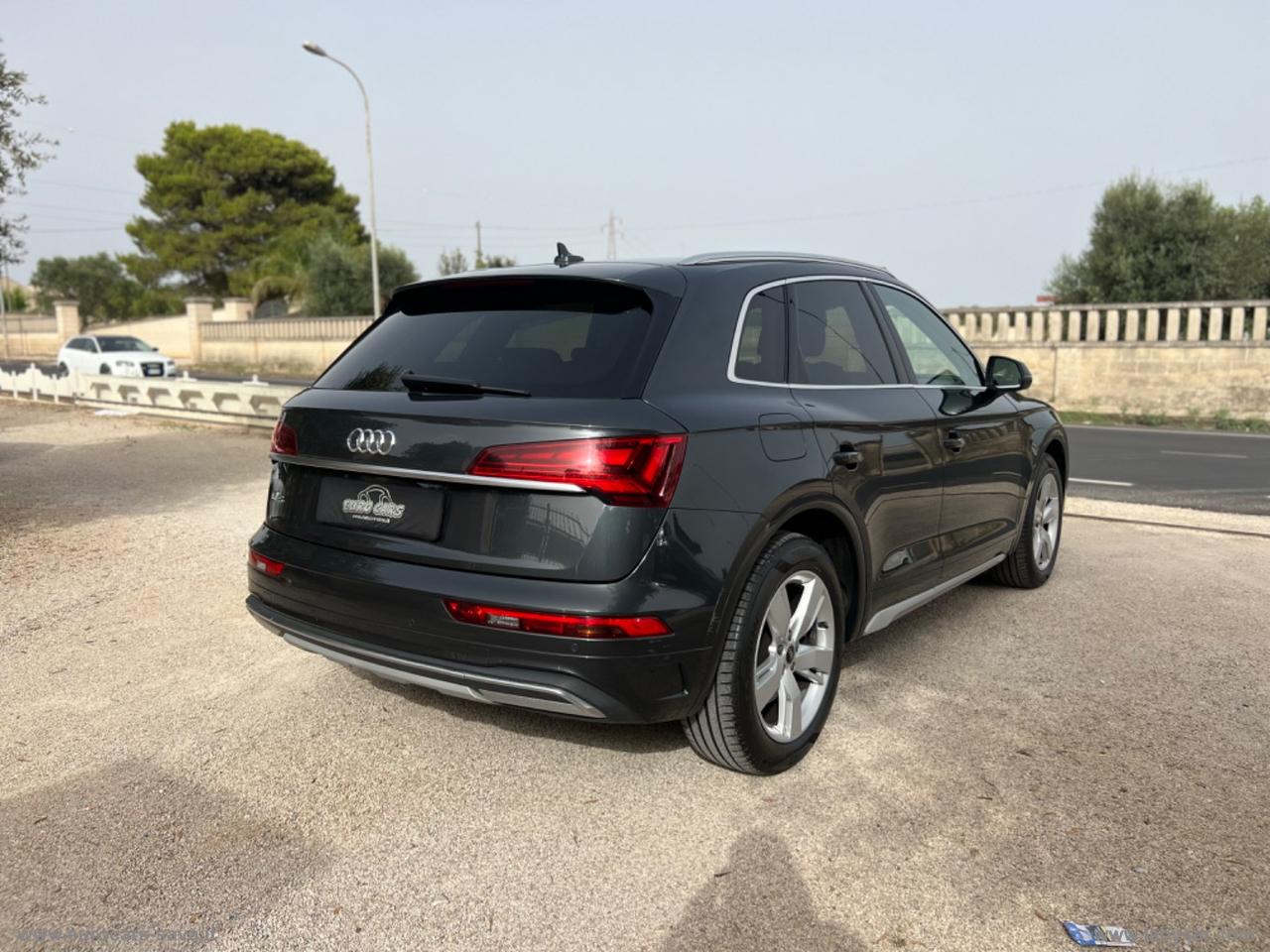 AUDI Q5 35 TDI S tronic Business Advanced