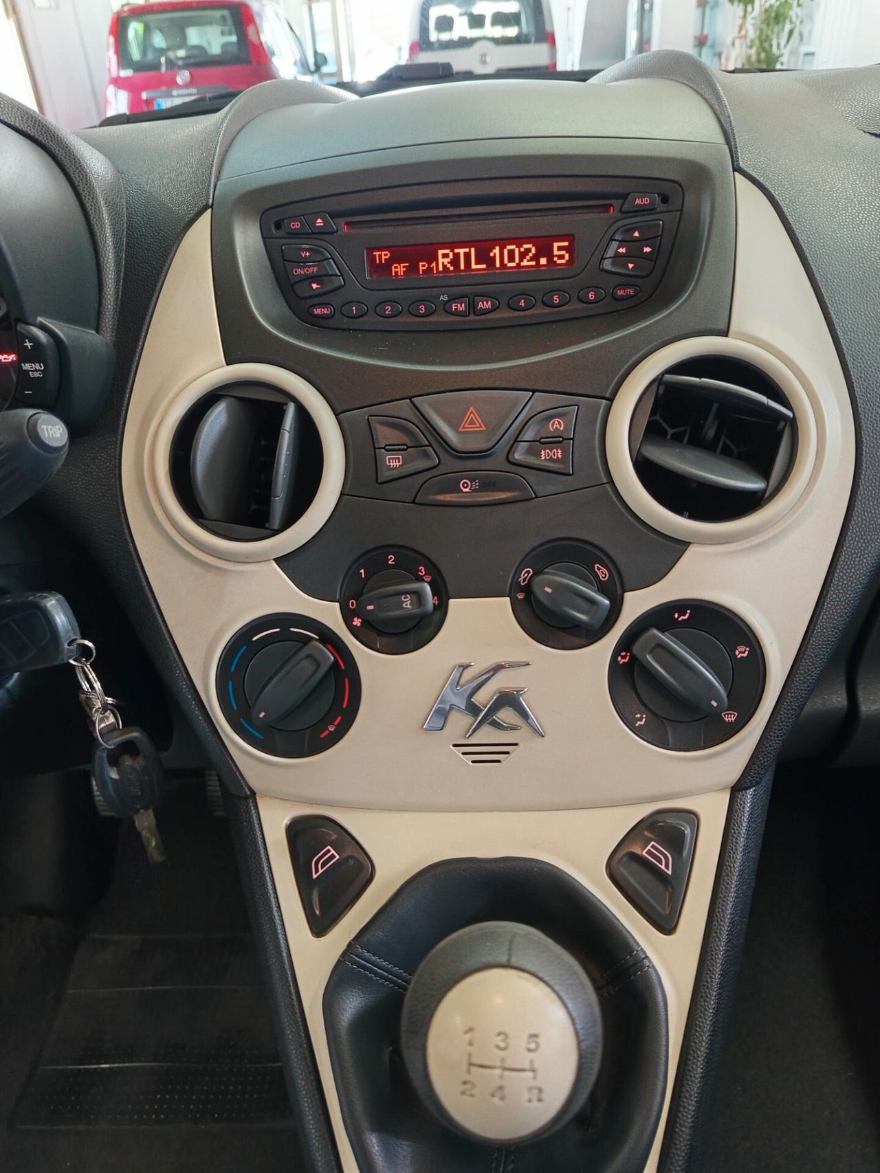 Ford Ka 1.2 benzina, 89 Mila chilometri ok neopatentati