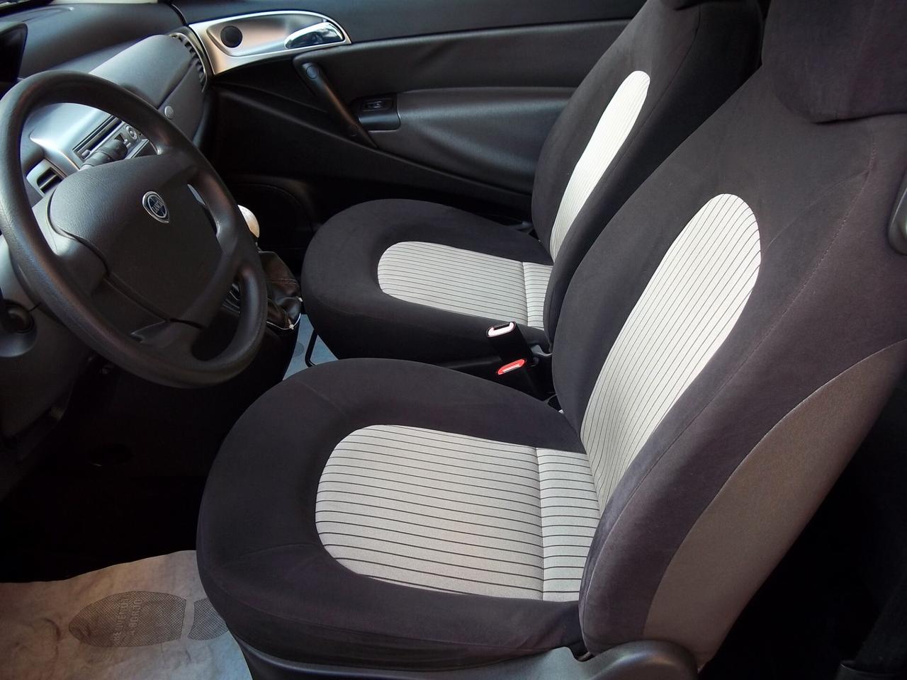 Lancia Ypsilon Oro 1.2 8v Bicolor 115.300 Km Ok neopatentati Euro4