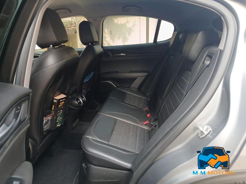 Alfa Romeo Stelvio 2.2 t Executive Q4 210cv auto