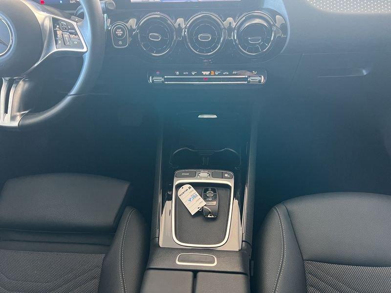 Mercedes-Benz GLA GLA 180 d Advanced