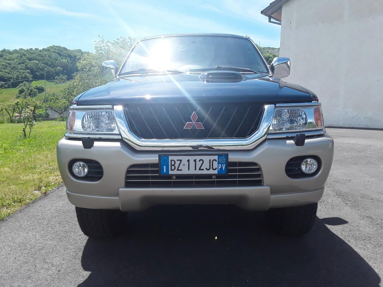 Mitsubishi Pajero Sport 2.5 TDI GLS Target