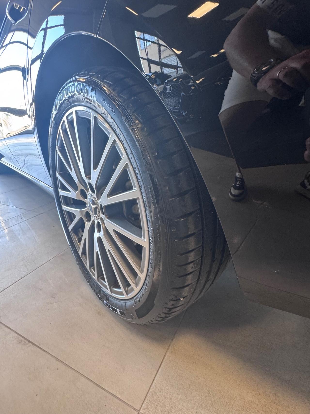 MERCEDES CLA 180CDI KM 42.000 SEDAN AT8 TETTO SPORT