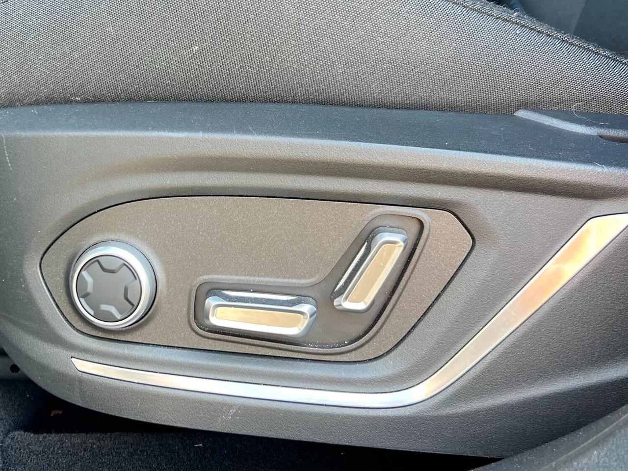 Lynk & Co 01 1.5 TD PHEV PREZZO REALE