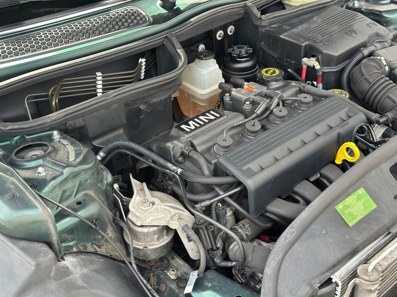 Mini 1.6 16V One de luxe Automatica Neopatentati