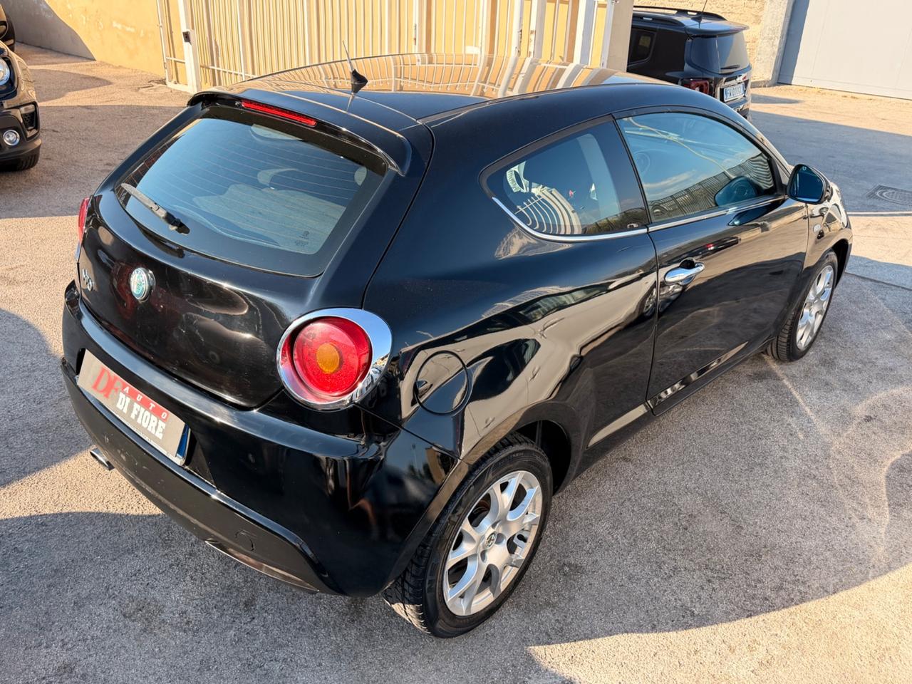 Alfa Romeo MiTo 1.3 JTDm-2 95CV Distinctive