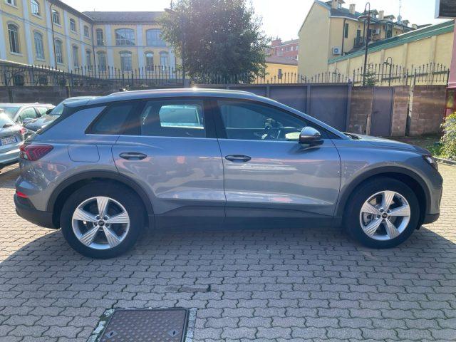 AUDI Q4 e-tron Q4 40 e-tron