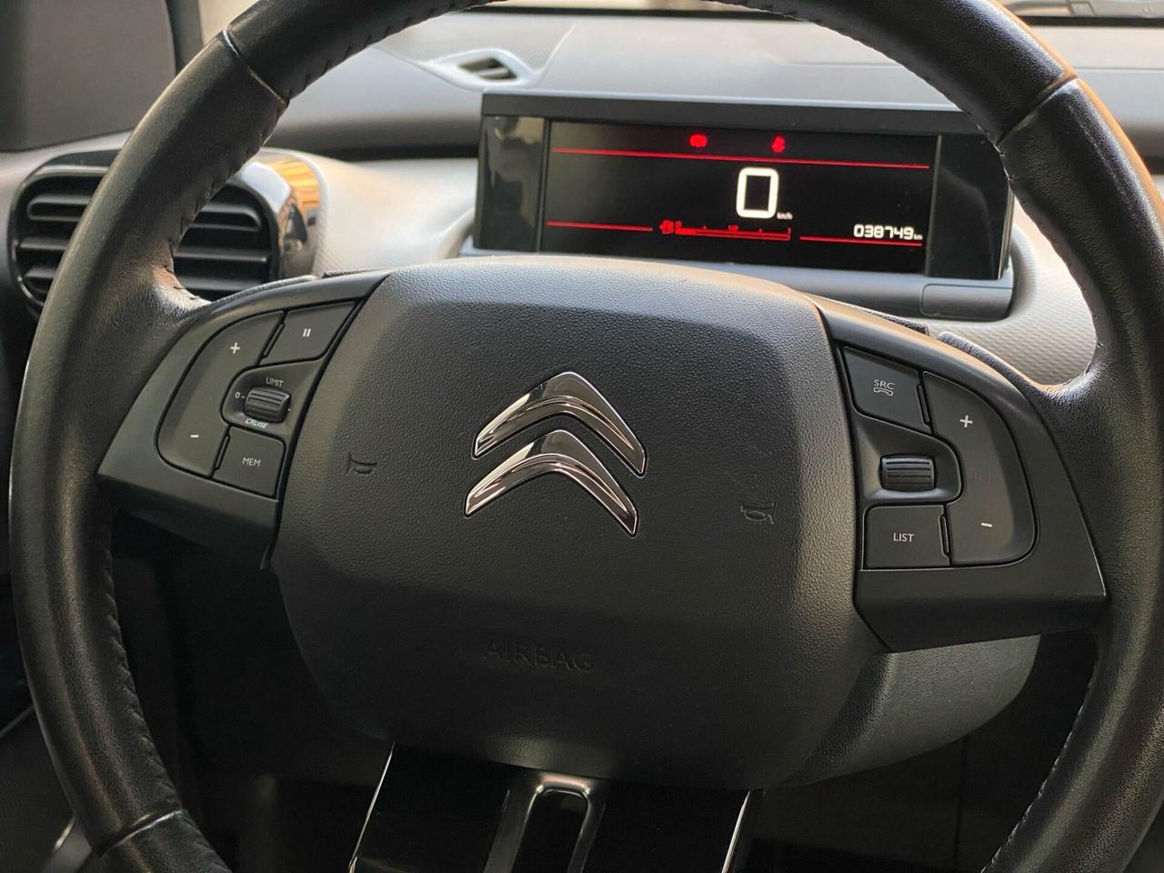Citroen C4 Cactus 1.5 BlueHDi 100 S&S Shine