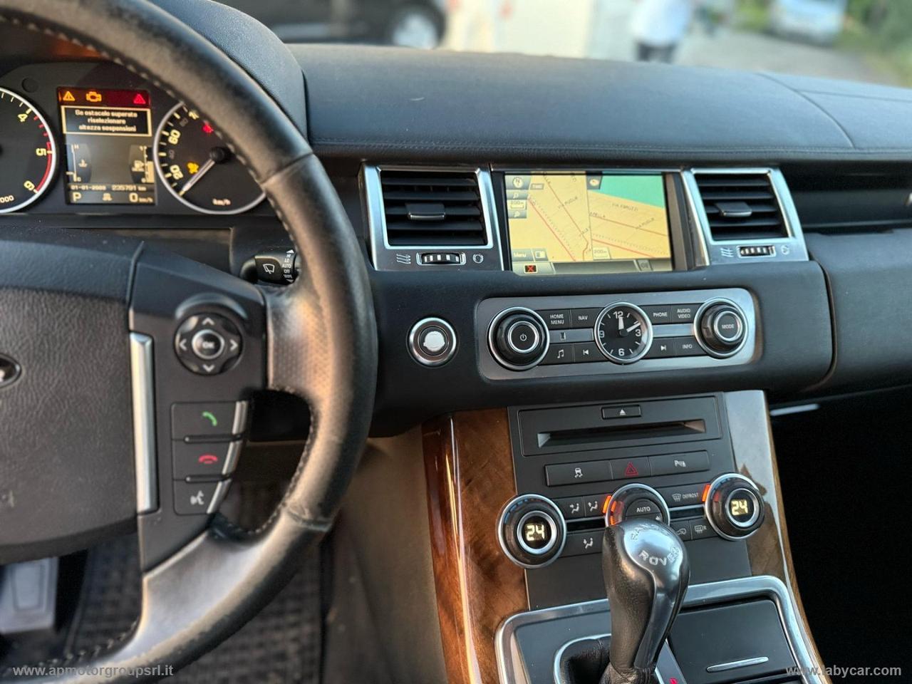 LAND ROVER Range Rover 3.0 SPORT SDV6 HSE