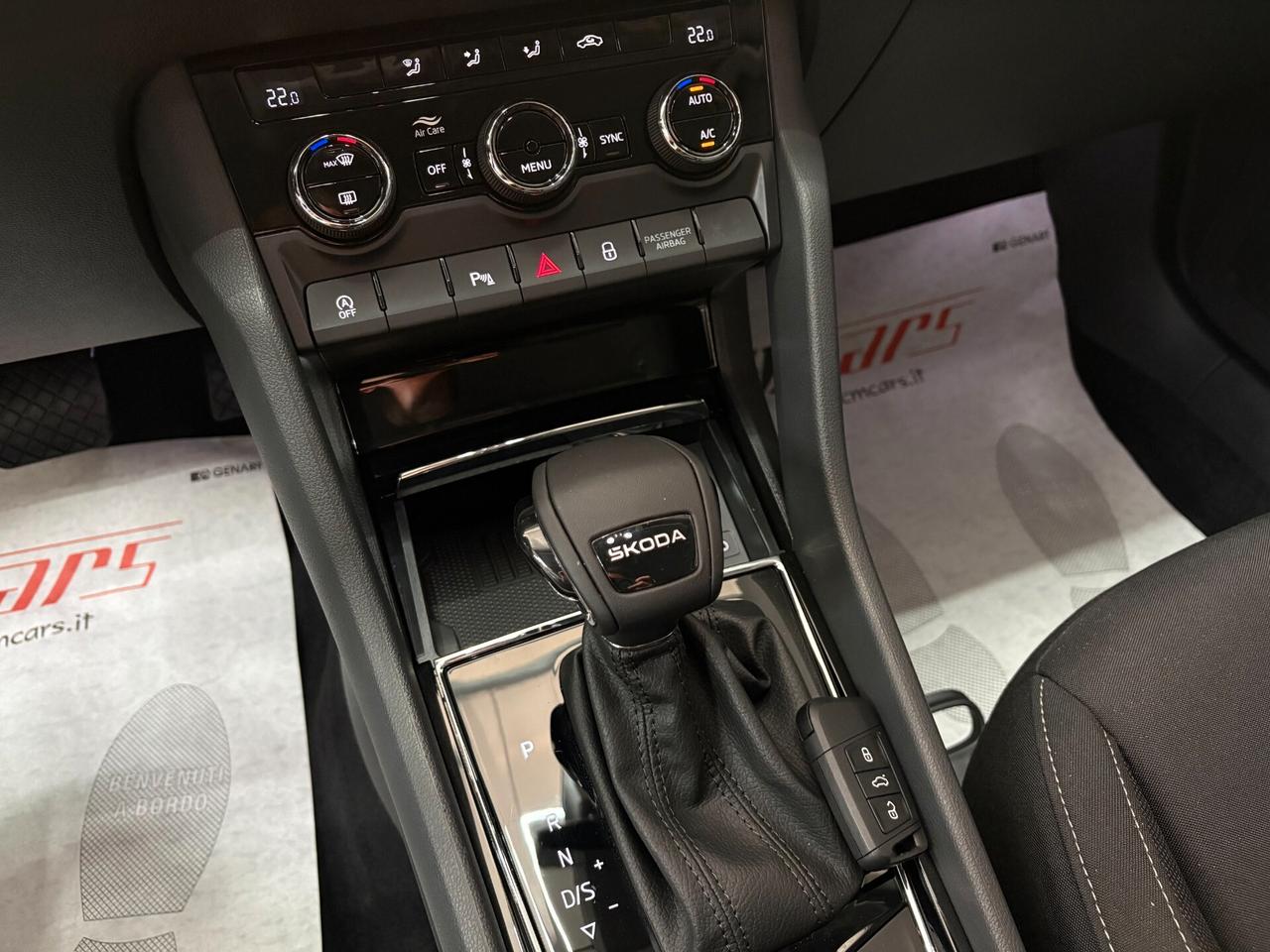 Skoda Karoq 2.0 TDI 150cv DSG Executive ITALIANA Km0