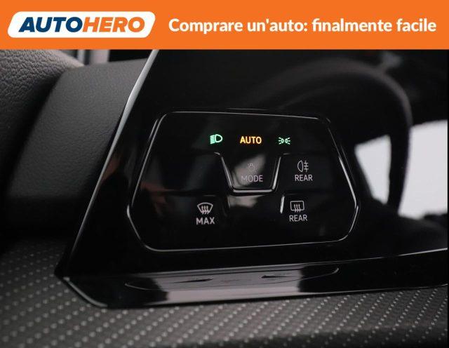 VOLKSWAGEN Golf 1.5 TSI EVO ACT R-Line