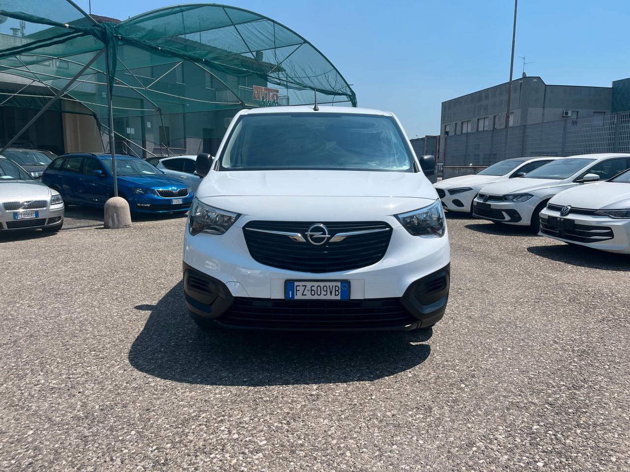 Opel Combo 1.5 Diesel 100cv S&S L1 650KG MT5
