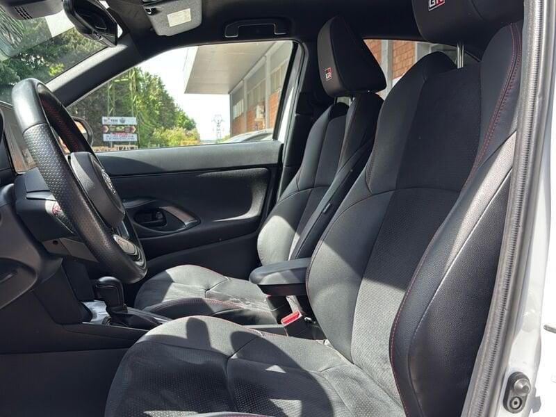 Toyota Yaris Cross 1.5H (116 CV) E-CVT GR Sport