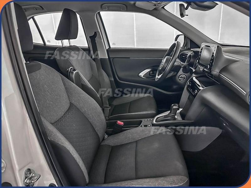 Toyota Yaris Cross Yaris Cross 1.5h Active fwd 115cv e-cvt