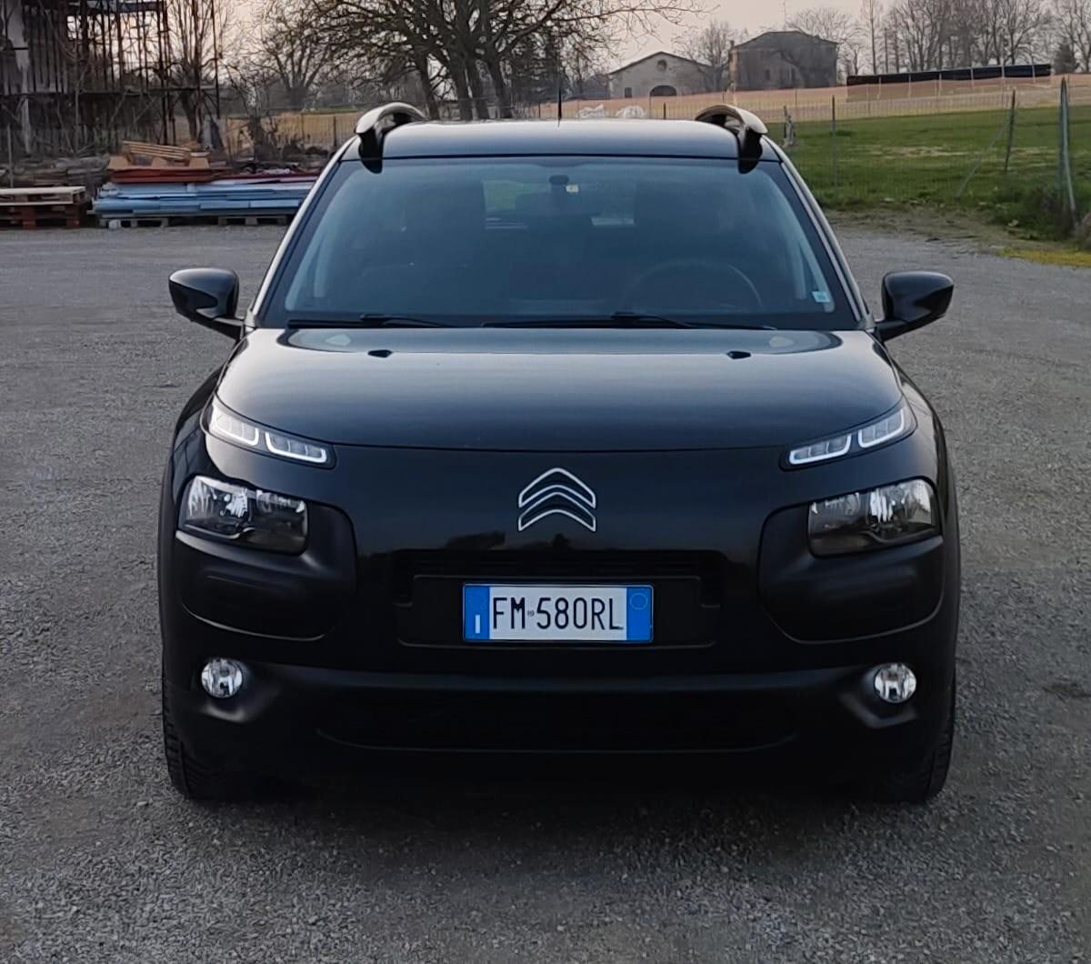 Citroen C4 Cactus BlueHDi 100 Shine