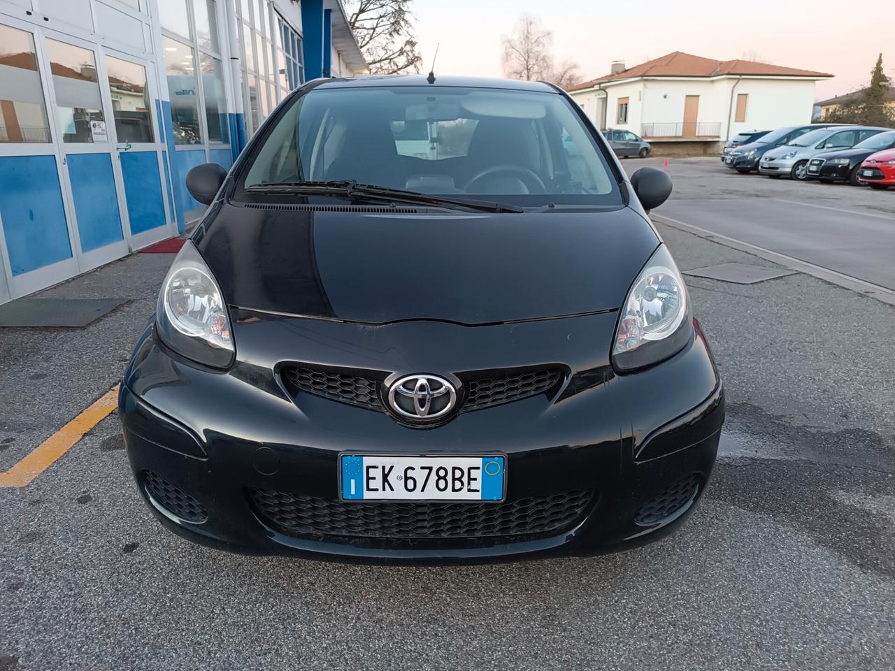 Toyota Aygo 1.0 12V VVT-i 3 porte Now Connect