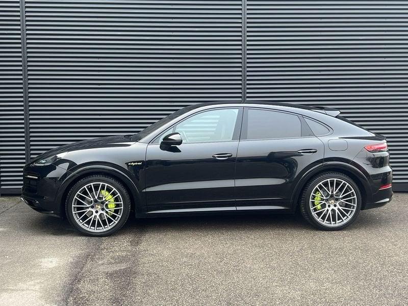 Porsche Cayenne Coupè Cayenne Coupè 3.0 V6 E-Hybrid Platinum Edition 462 CV