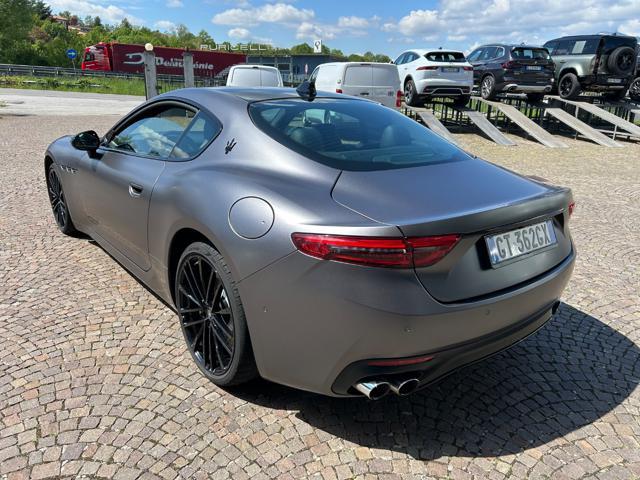 MASERATI GranTurismo V6 490 CV AWD Modena