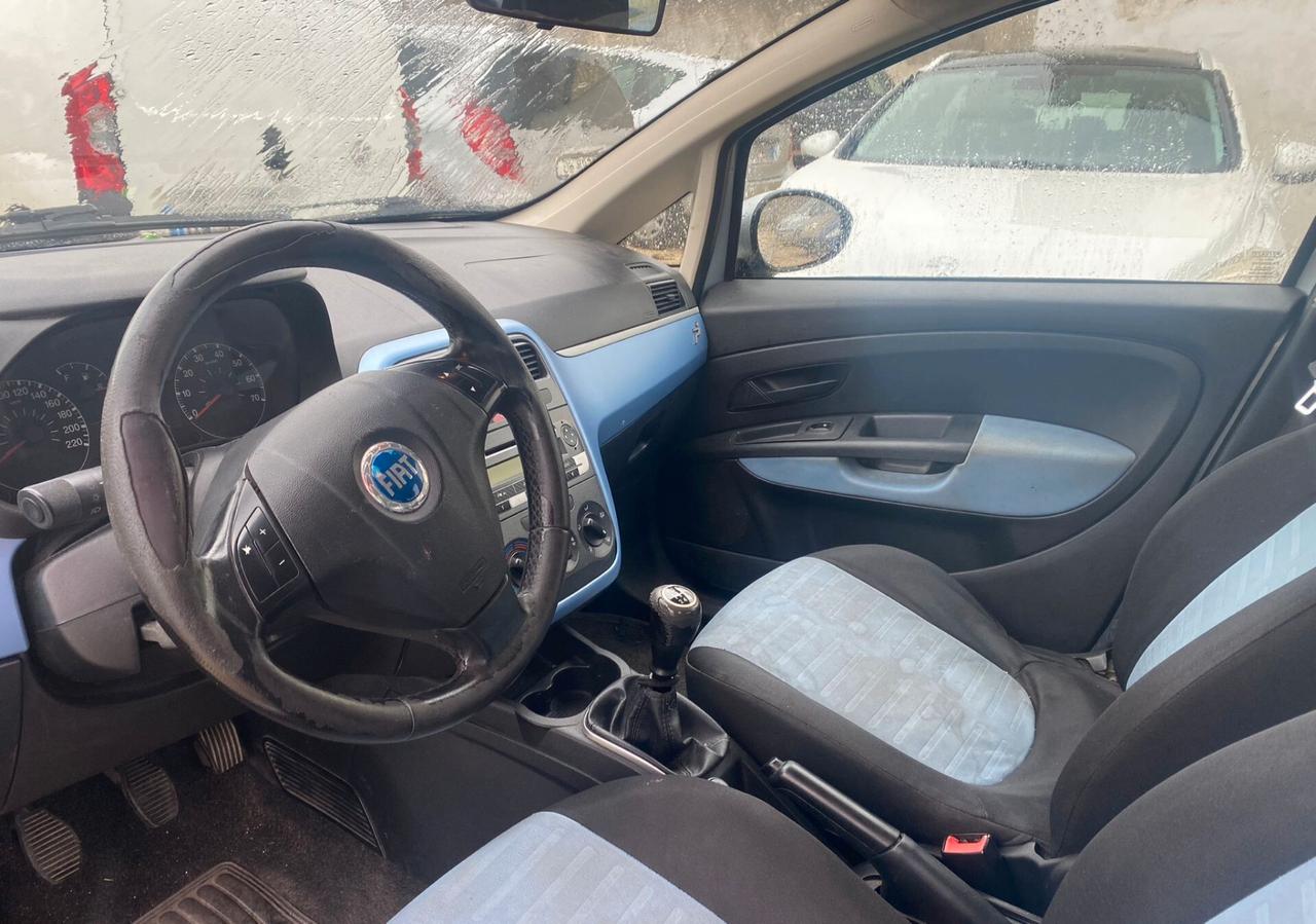 Fiat Grande Punto 1.3 MJT 75 CV 5 porte Dynamic