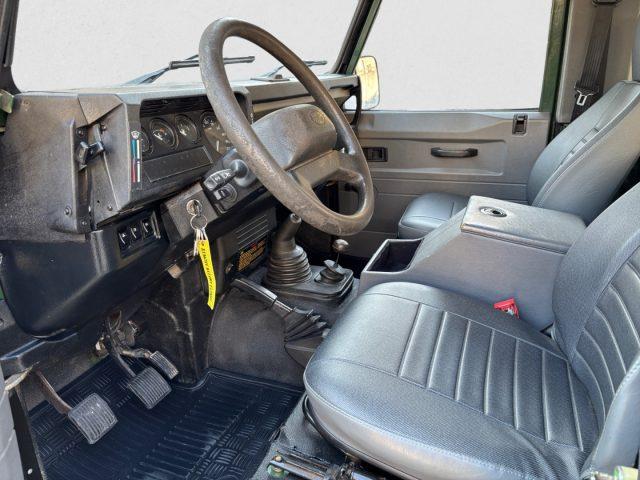 LAND ROVER Defender 90 2.5 Td5 Station Wagon