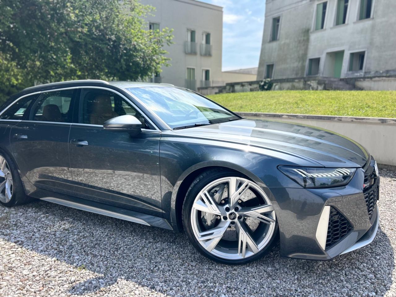 Audi RS6 RS 6 Avant 4.0 TFSI V8 quattro tiptronic