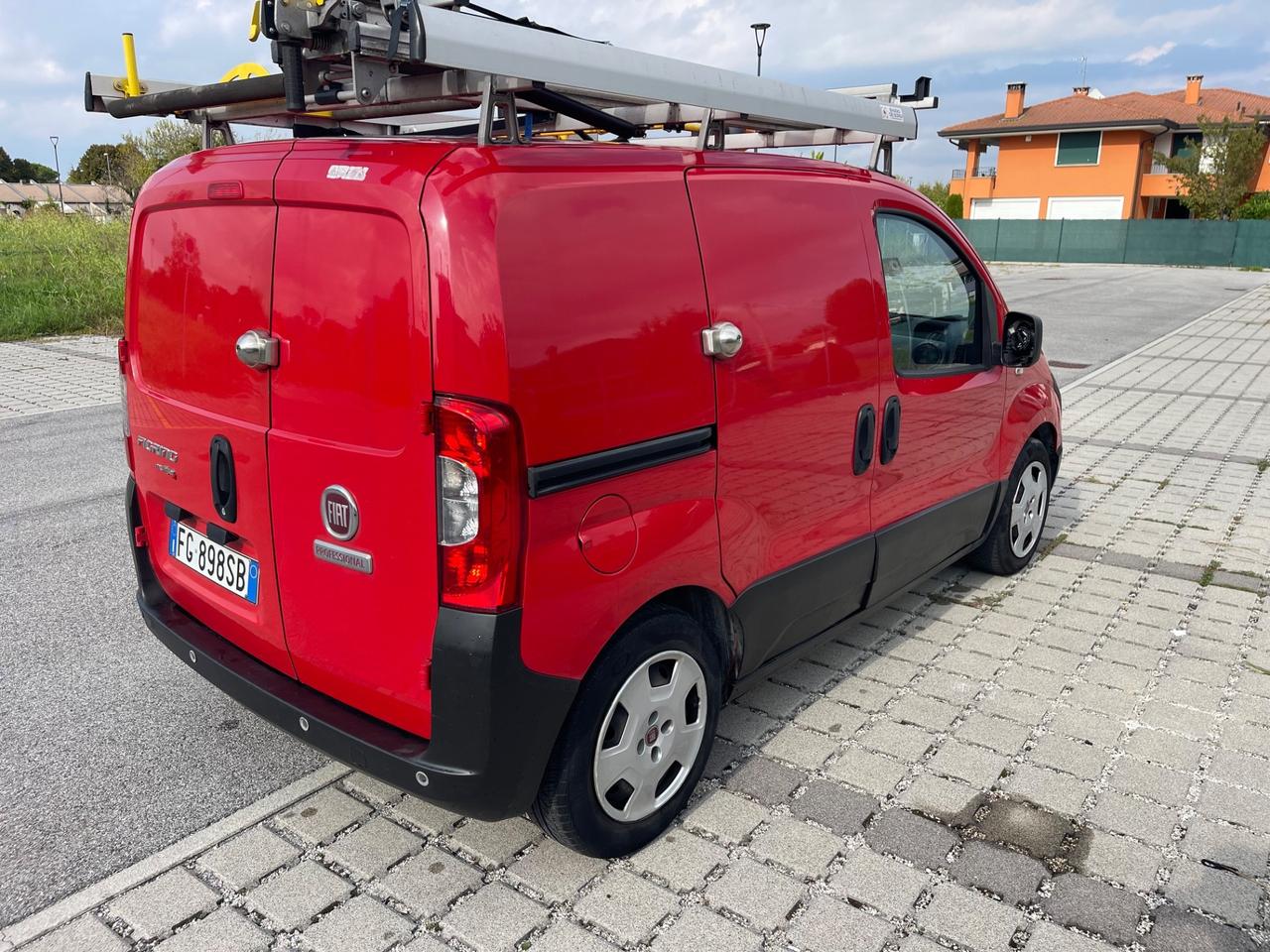 Fiat Fiorino 1.3 MJT 95CV Cargo Adventure