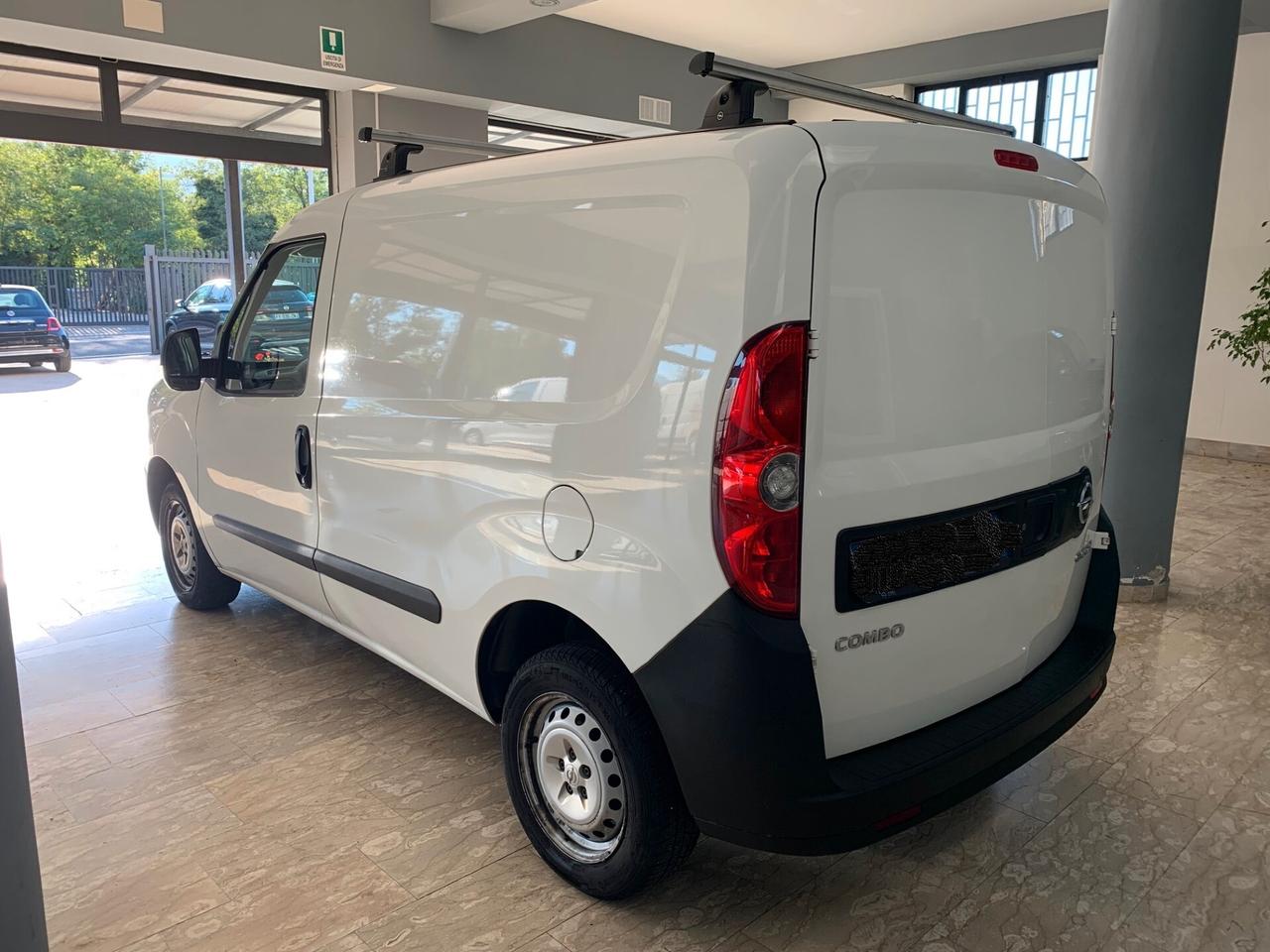 Opel Combo 1.3 CDTI PC-TN Van Blitz 750kg E6