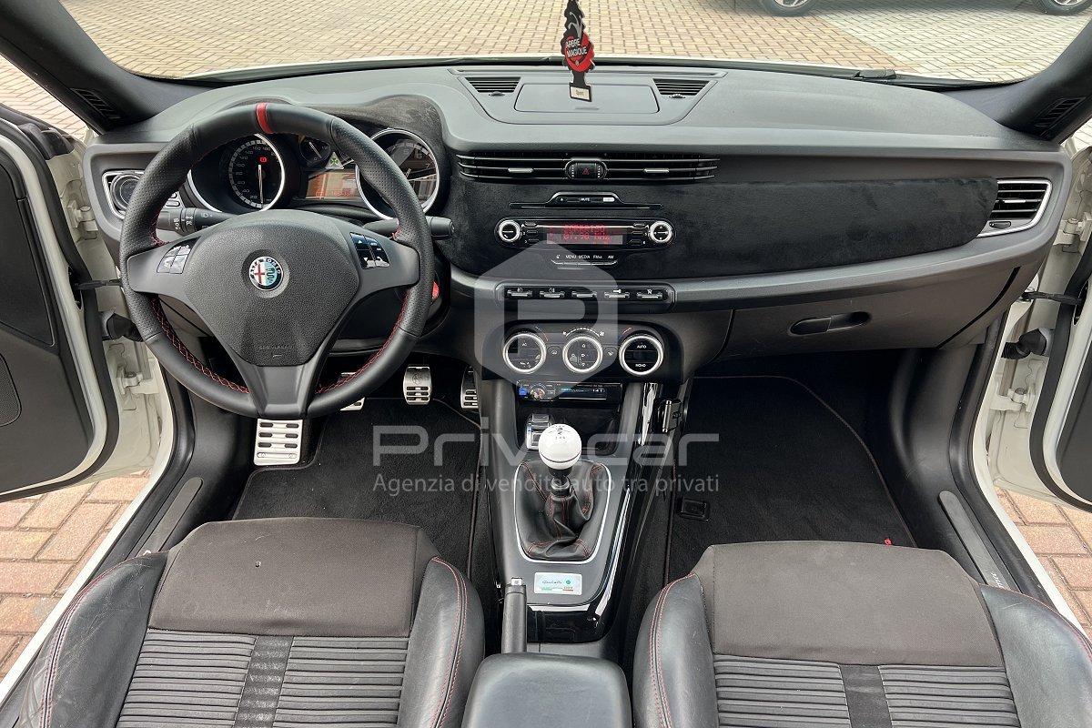 ALFA ROMEO Giulietta 1750 TBi Quadrifoglio Verde