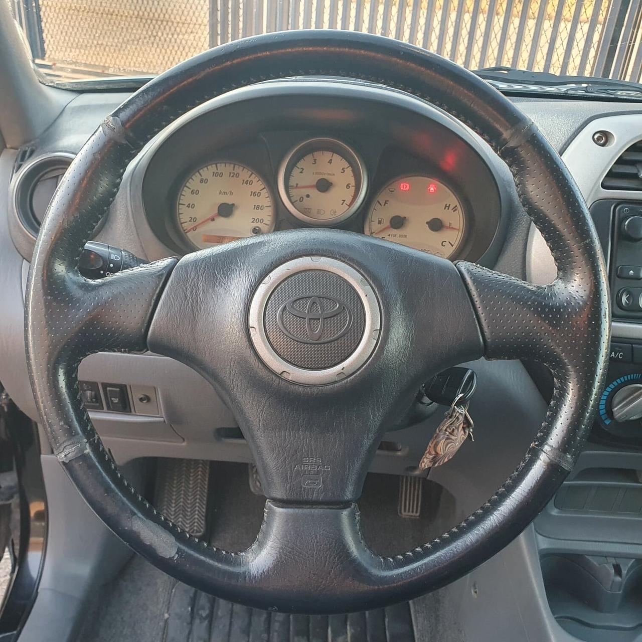 Toyota RAV4 2.0 Tdi D-4D cat 3 porte Sol