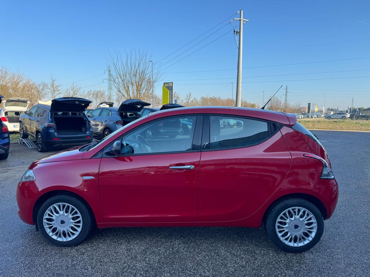 Lancia Ypsilon 1.2 69 CV 5 porte Platinum NEOPATENTATI