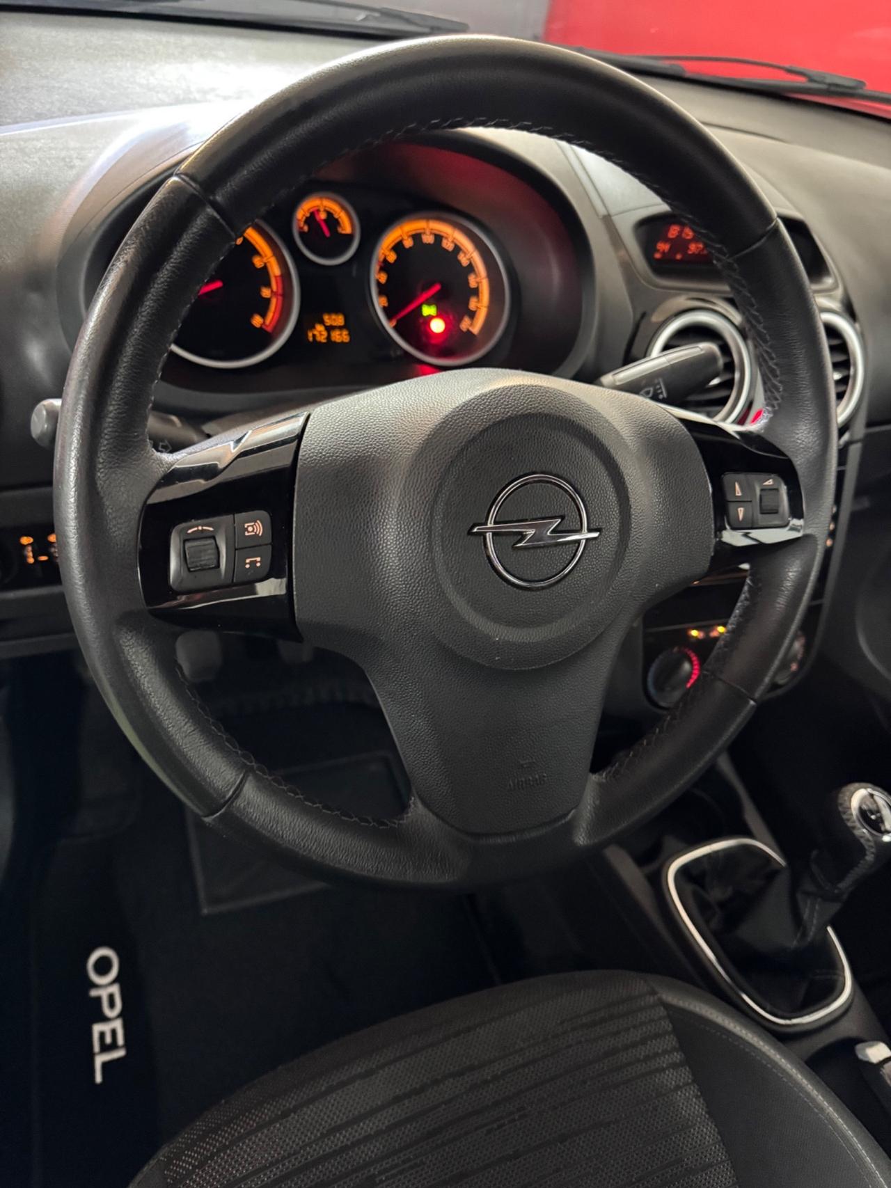 Opel Corsa 1.2 85CV 5 porte GPL-TECH Edition