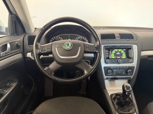 SKODA Octavia 1.6 TDI CR F.AP. Wagon Elegance