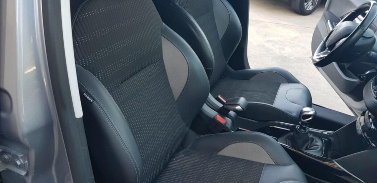 Peugeot 2008 1.5 HDi 100 CV Allure