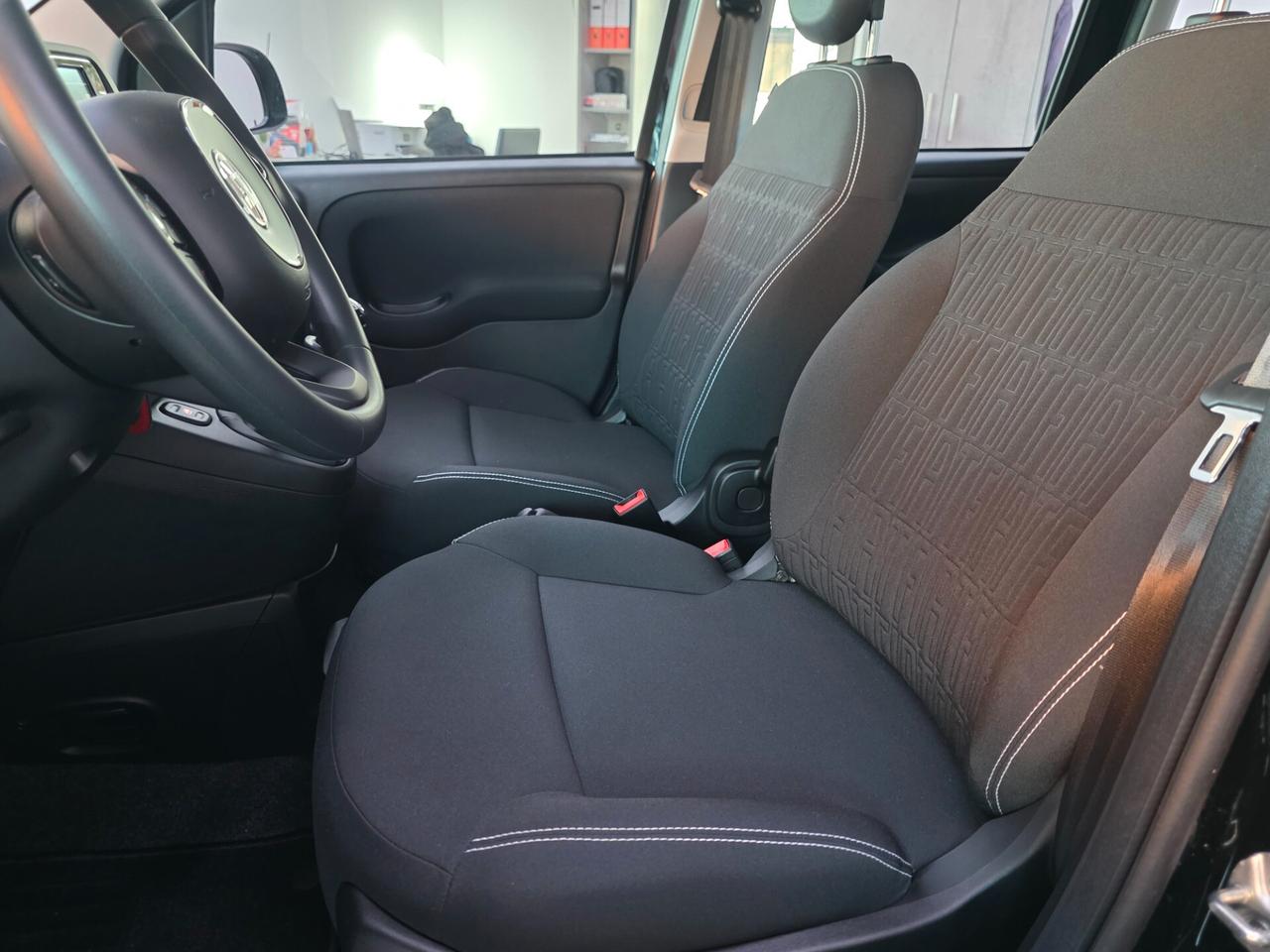 Fiat Panda 1.0 FireFly S&S Hybrid Pandina Uniproprietario nuova