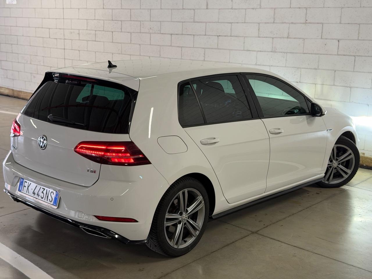 Volkswagen Golf 1.4 TSI 125CV DSG R Line
