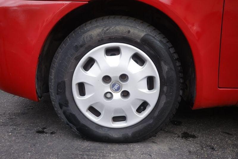 FIAT Punto FIAT Punto 1.2i cat 5p ELX 44KW ANNO 2004
