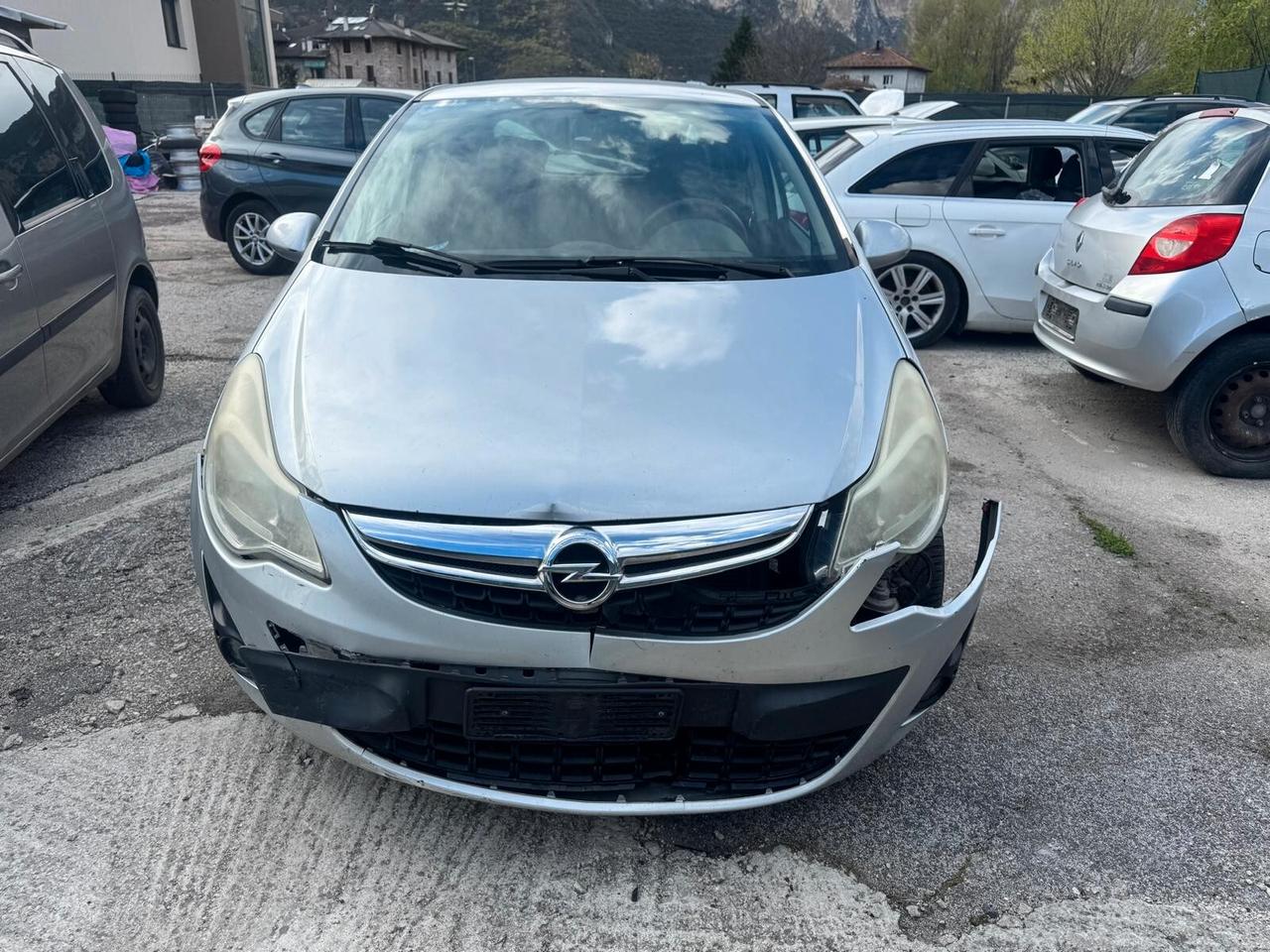 Opel Corsa 1.2 85CV 5 porte GPL-TECH Elective