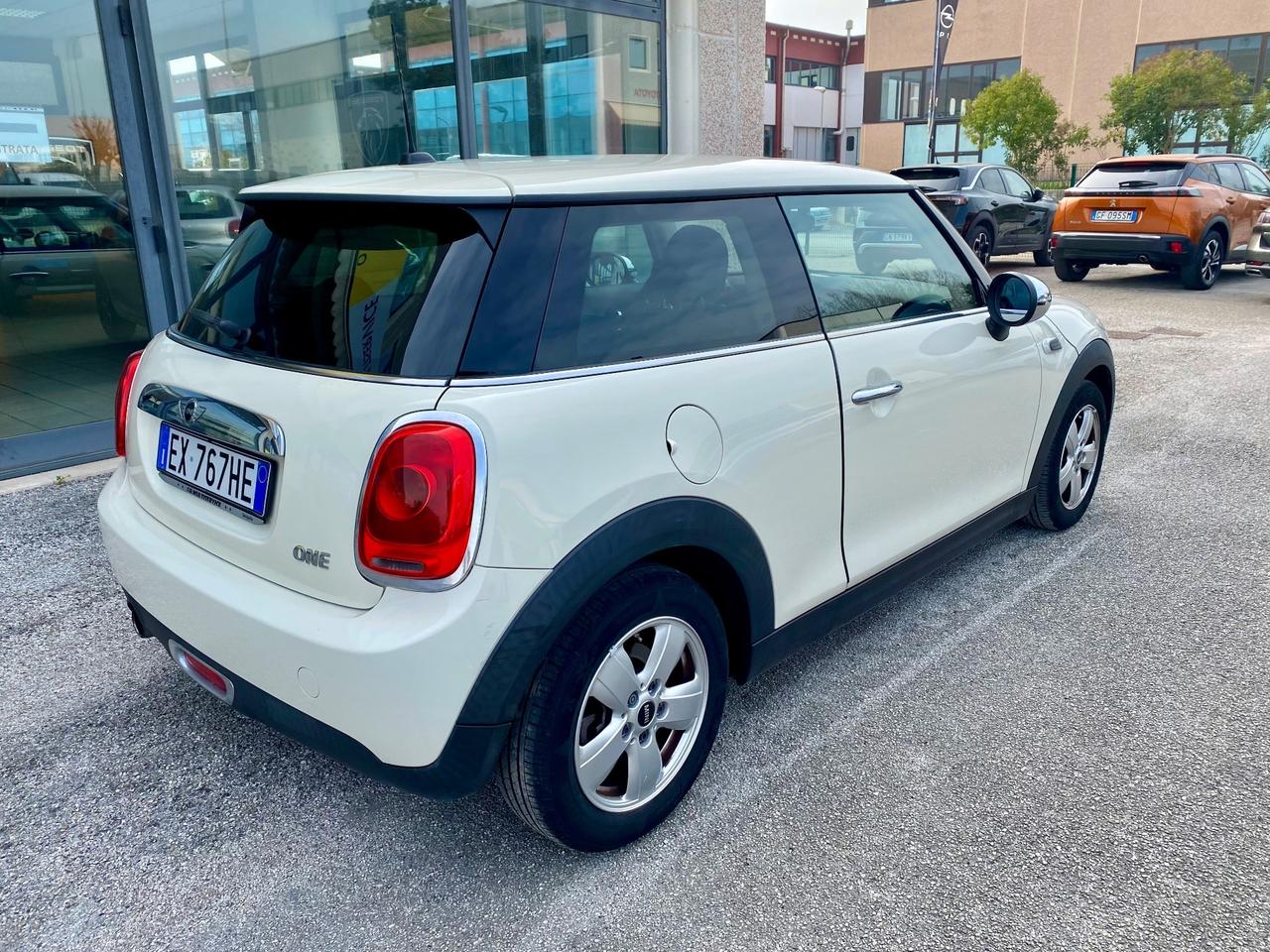 Mini Cooper 1.2 One - 2014
