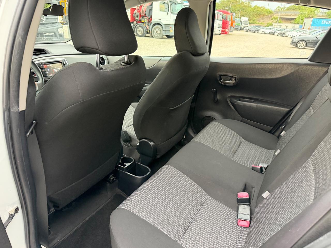 Toyota Yaris 1.0 5 porte Active