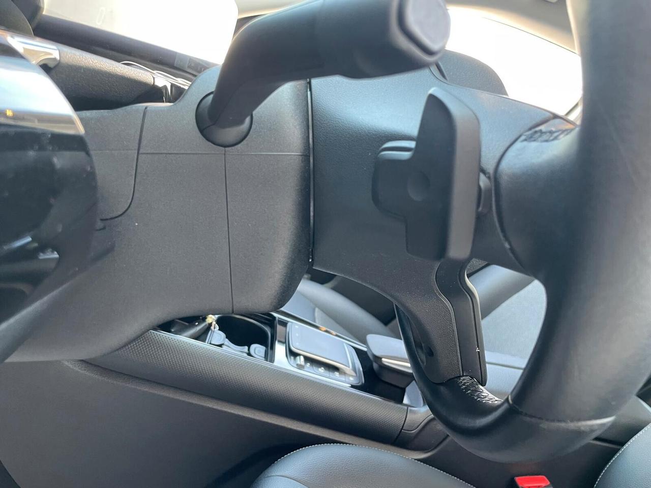 Mercedes-benz GLA 180 GLA 180 d Automatic Business