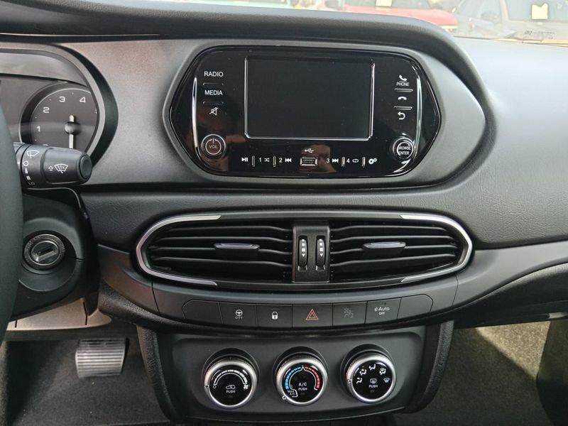 FIAT Tipo Cross 1.5 T4 130cv Hybrid DCT HB