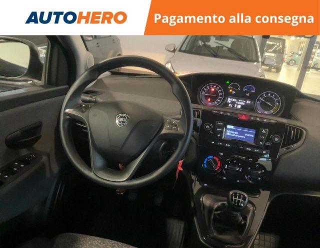 LANCIA Ypsilon 1.0 FireFly 5 porte S&S Hybrid Silver