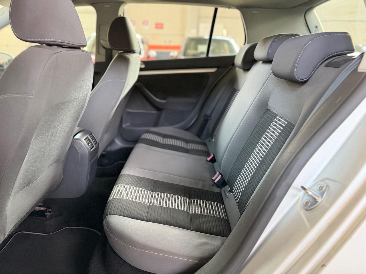 Volkswagen Golf 1.6 5p. Comfortline BiFuel GPL NEOPATENTATI