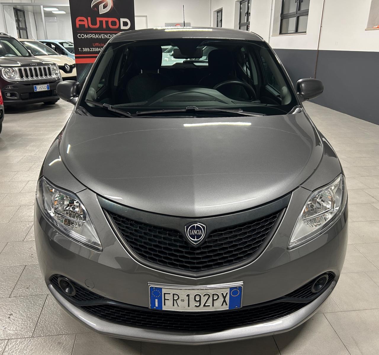 Lancia Ypsilon 1.2 benzina 51 kw 2018