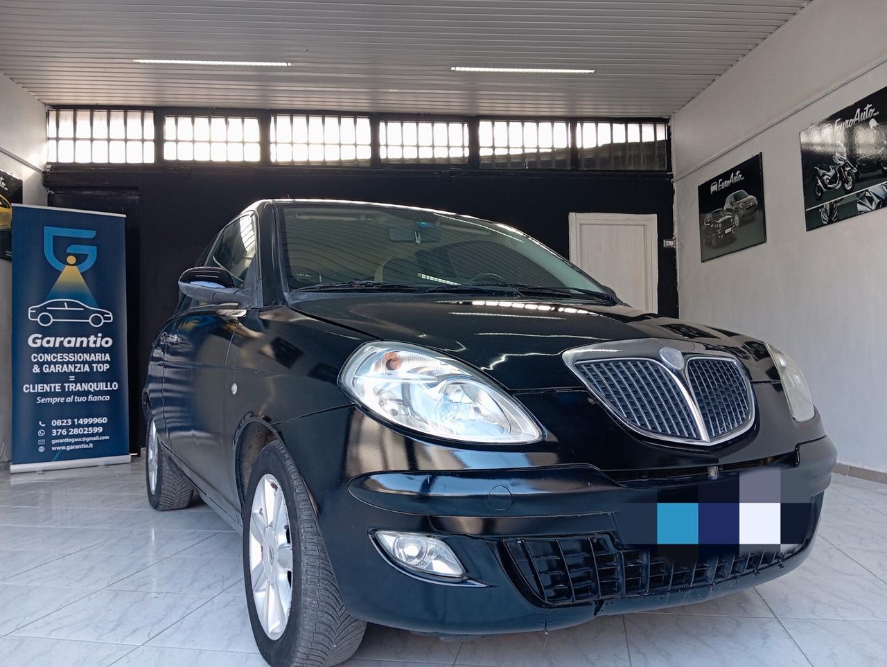 Lancia Ypsilon 1.4 benzina CON GARANZIA