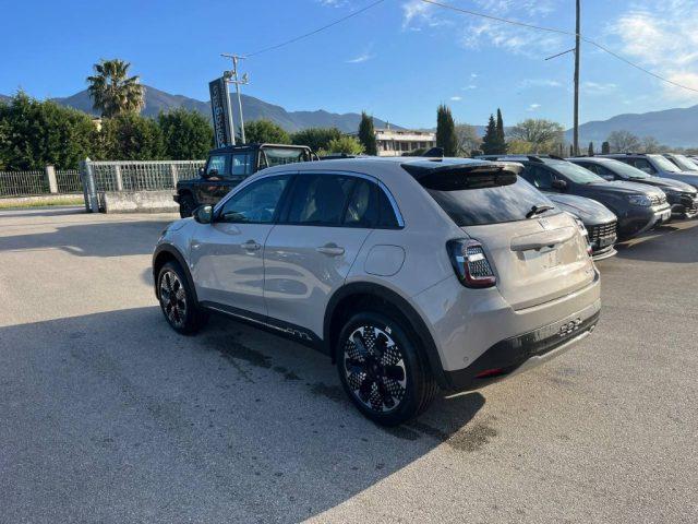 FIAT 600 Hybrid 110 CV DCT MHEV La Prima II