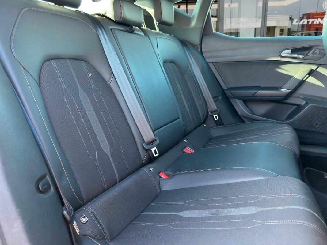 Cupra Leon 1.4 e-hybrid 204cv AUTOMATICA E CARPLAY