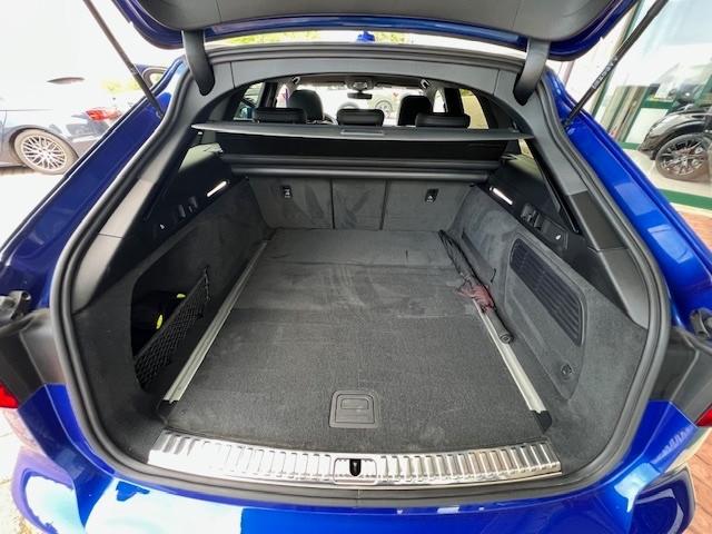 Audi A6 Avant 40 tdi Q. mhev S-line, Matrix Hd, Keyless,20"